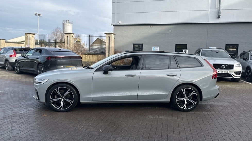 Used Volvo V60 2025 for sale - 77532029: Photo 15