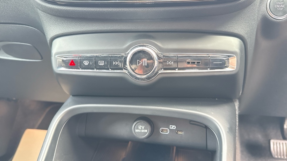 Used Volvo XC40 2024 for sale - 77059166: Photo 26