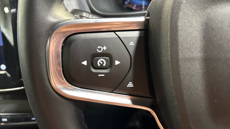 Used Volvo C40 2023 for sale - 77399291: Photo 42