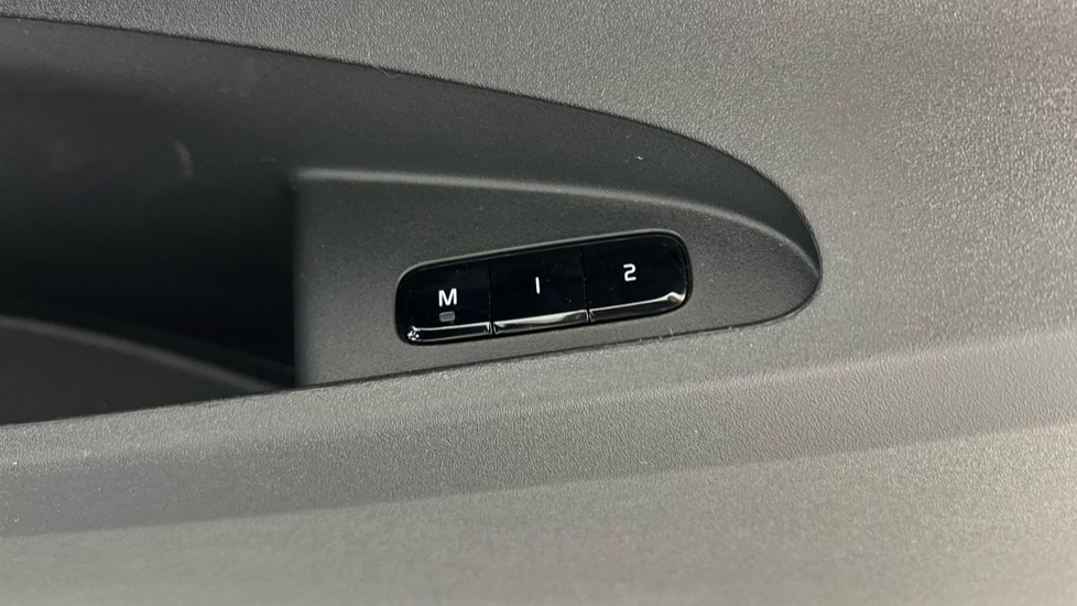 Used Polestar Polestar 2 2023 for sale - 76871180: Photo 40