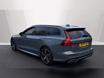 Used Volvo V60 2021 for sale - 76966576: Photo