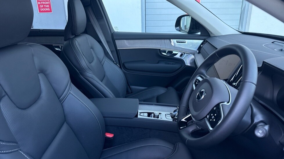 Used Volvo XC90 2025 for sale - 77708295: Photo 26