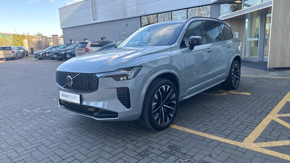 Used Volvo XC90 2025 for sale - 77708295: Photo 31