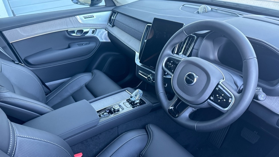 Used Volvo XC90 2025 for sale - 77708295: Photo 4