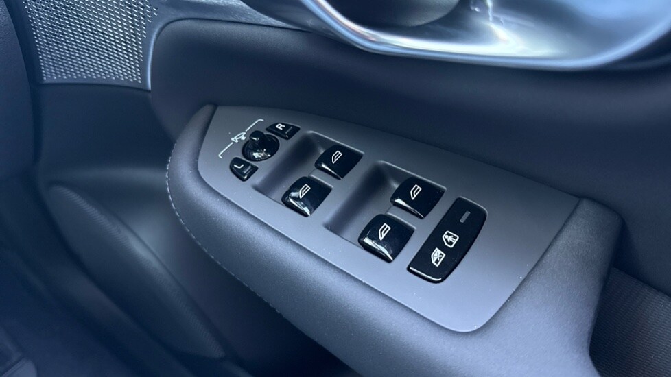 Used Volvo XC90 2025 for sale - 77708295: Photo 57