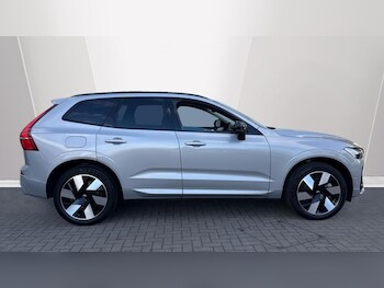 Used Volvo XC60 2025 for sale - 77745712: Photo