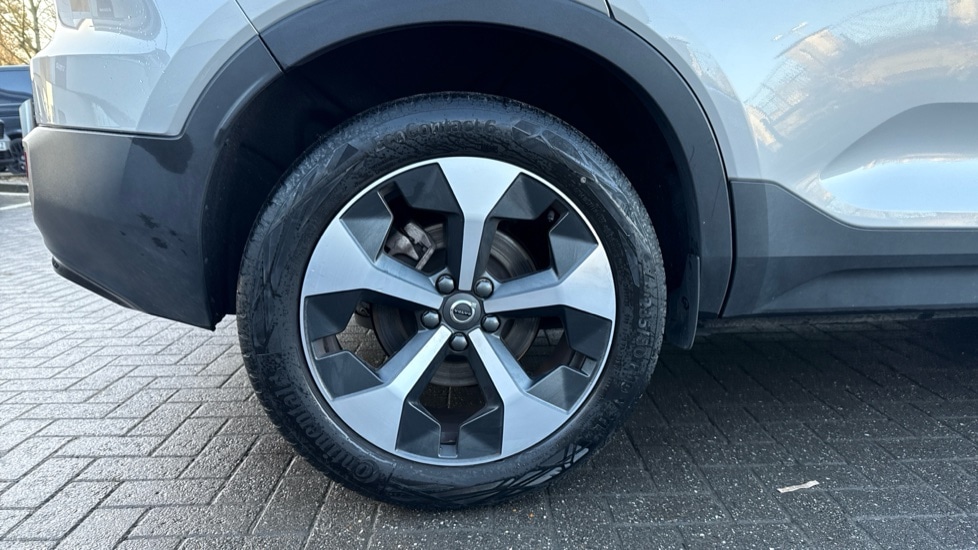 Used Volvo XC40 2025 for sale - 77539718: Photo 21