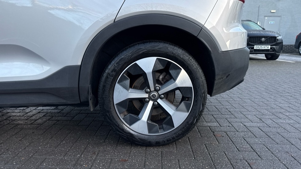 Used Volvo XC40 2025 for sale - 77539718: Photo 27