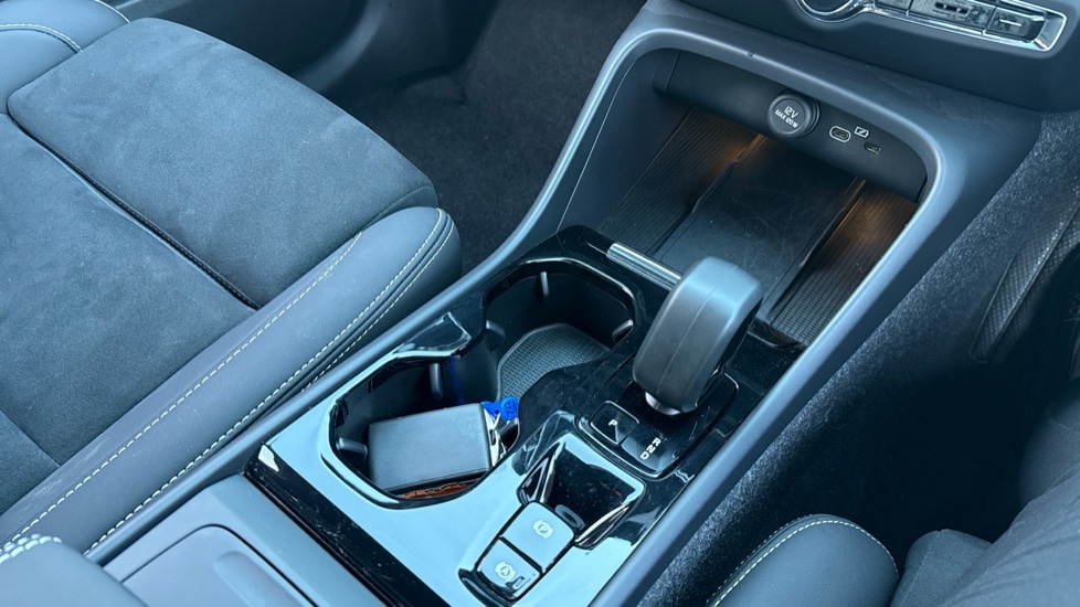 Used Volvo XC40 2025 for sale - 77539718: Photo 45