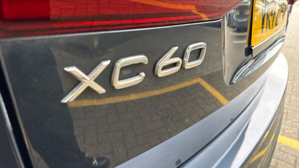 Used Volvo XC60 2022 for sale - 76191123: Photo 28