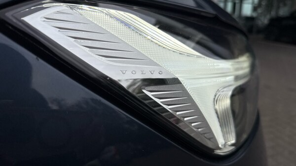 Used Volvo XC60 2022 for sale - 76191123: Photo 31