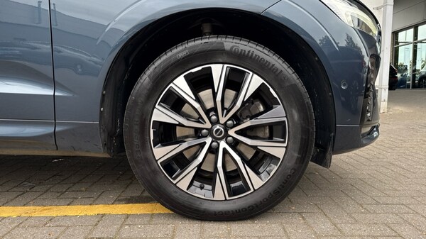 Used Volvo XC60 2022 for sale - 76191123: Photo 9