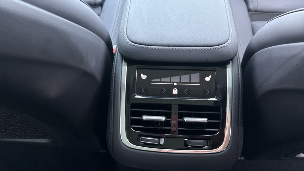 Used Volvo XC90 2025 for sale - 76948312: Photo 24