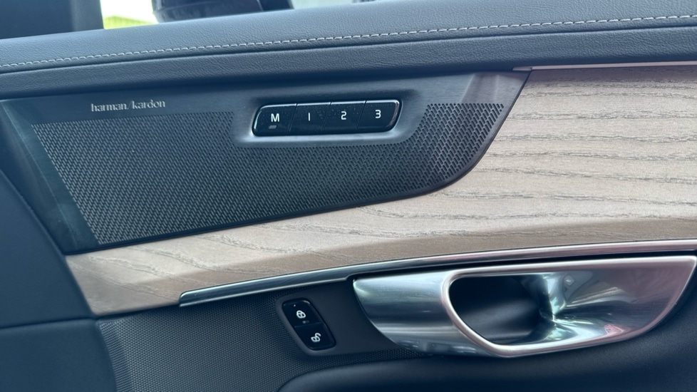 Used Volvo XC90 2025 for sale - 76948312: Photo 26