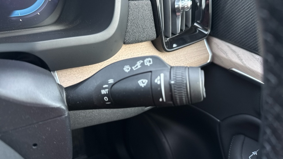 Used Volvo XC90 2025 for sale - 76948312: Photo 39