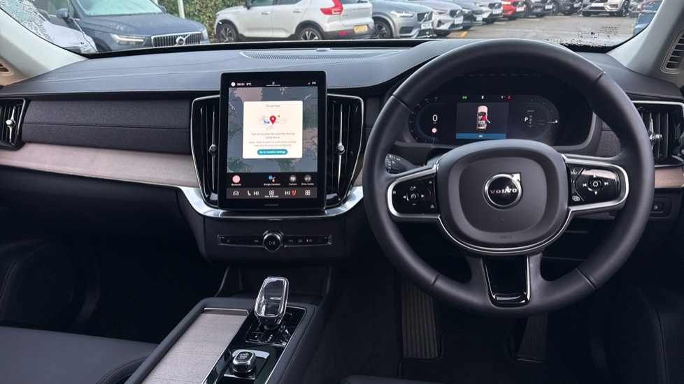 Used Volvo XC90 2025 for sale - 76948312: Photo 5