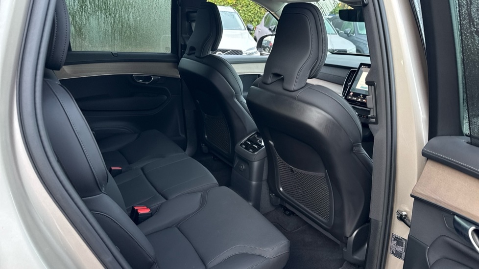 Used Volvo XC90 2025 for sale - 76948312: Photo 6