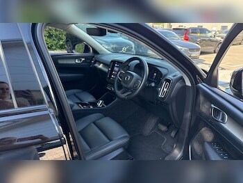 Used Volvo XC40 2024 for sale - 75472531: Photo