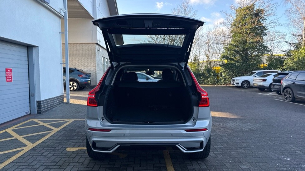 Used Volvo XC60 2025 for sale - 77360479: Photo 13