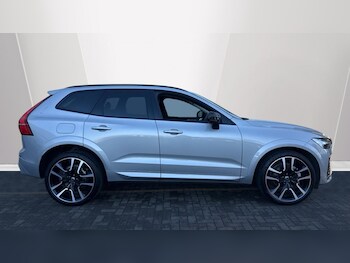 Used Volvo XC60 2025 for sale - 77360479: Photo