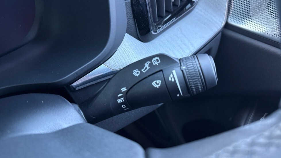 Used Volvo XC60 2025 for sale - 77360479: Photo 47