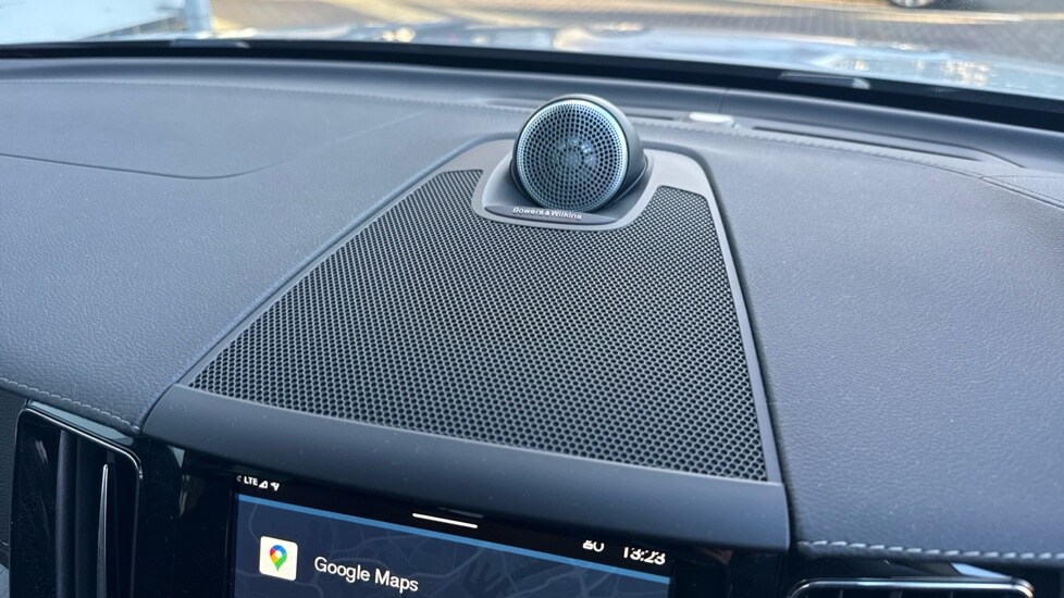 Used Volvo XC60 2025 for sale - 77360479: Photo 49