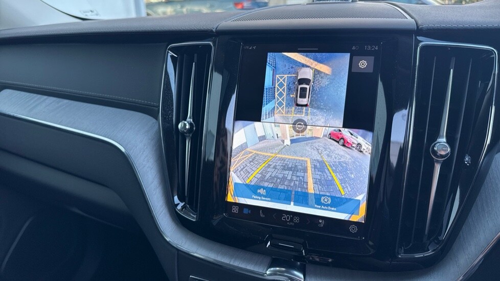 Used Volvo XC60 2025 for sale - 77360479: Photo 54