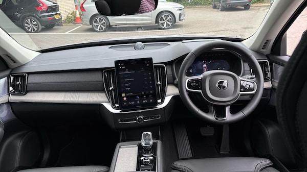 Used Volvo XC90 2025 for sale - 75472535: Photo 5
