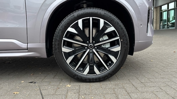Used Volvo XC90 2025 for sale - 75472535: Photo 9