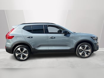 Used Volvo XC40 2023 for sale - 79396686: Photo