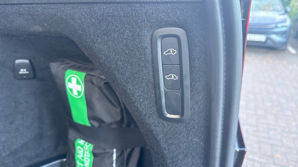 Used Volvo XC90 2025 for sale - 77319077: Photo 15