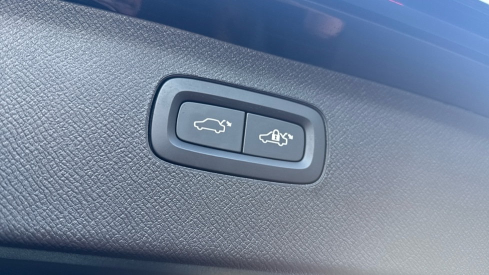 Used Volvo XC90 2025 for sale - 77319077: Photo 20