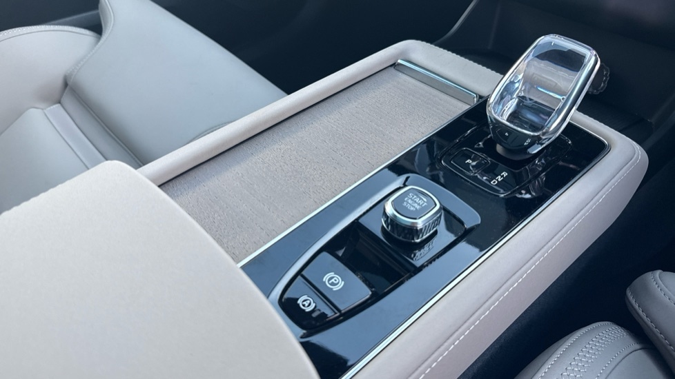 Used Volvo XC90 2025 for sale - 77319077: Photo 51