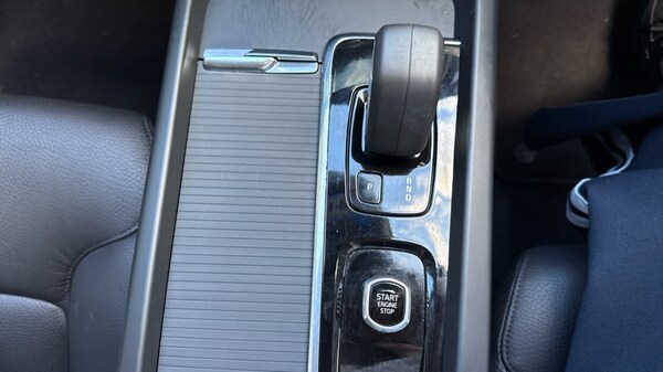 Used Volvo XC60 2021 for sale - 76021917: Photo 19