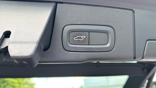 Used Volvo XC60 2021 for sale - 76021917: Photo 20