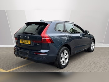 Used Volvo XC60 2021 for sale - 76021917: Photo 2