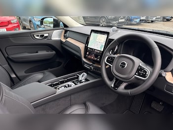 Used Volvo XC60 2026 for sale - 77512615: Photo