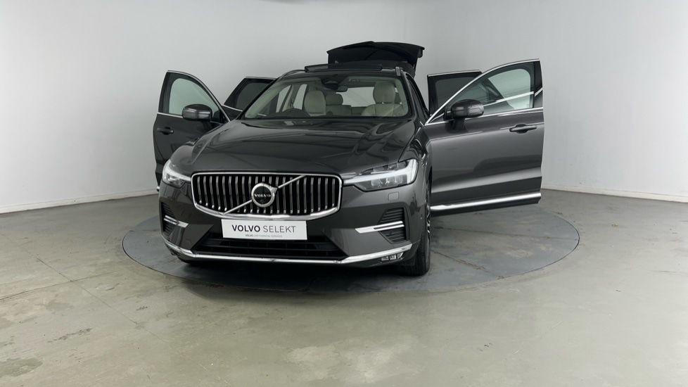 Used Volvo XC60 2025 for sale - 76796304: Photo 17