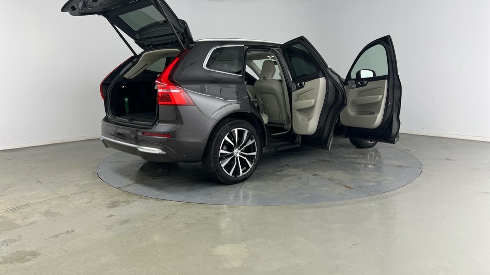 Used Volvo XC60 2025 for sale - 76796304: Photo 27