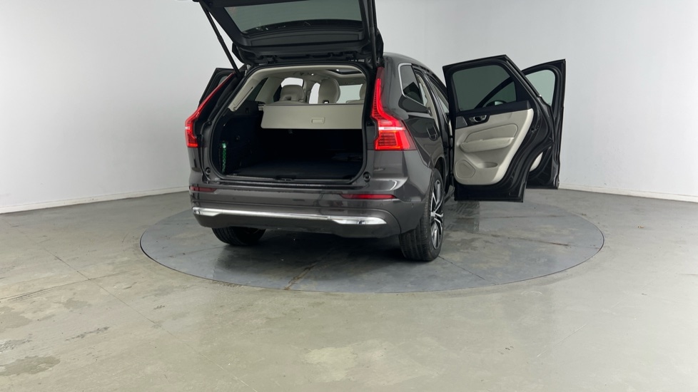 Used Volvo XC60 2025 for sale - 76796304: Photo 29