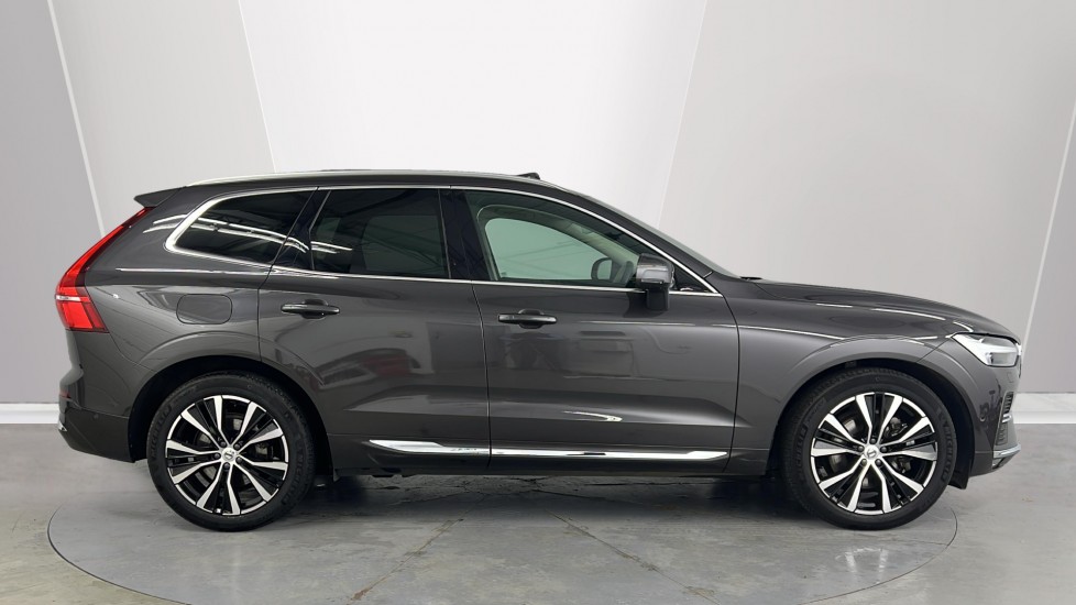 Used Volvo XC60 2025 for sale - 76796304: Photo 3