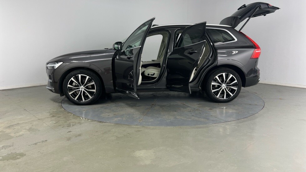 Used Volvo XC60 2025 for sale - 76796304: Photo 37