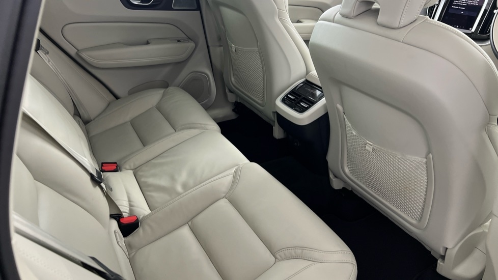 Used Volvo XC60 2025 for sale - 76796304: Photo 6