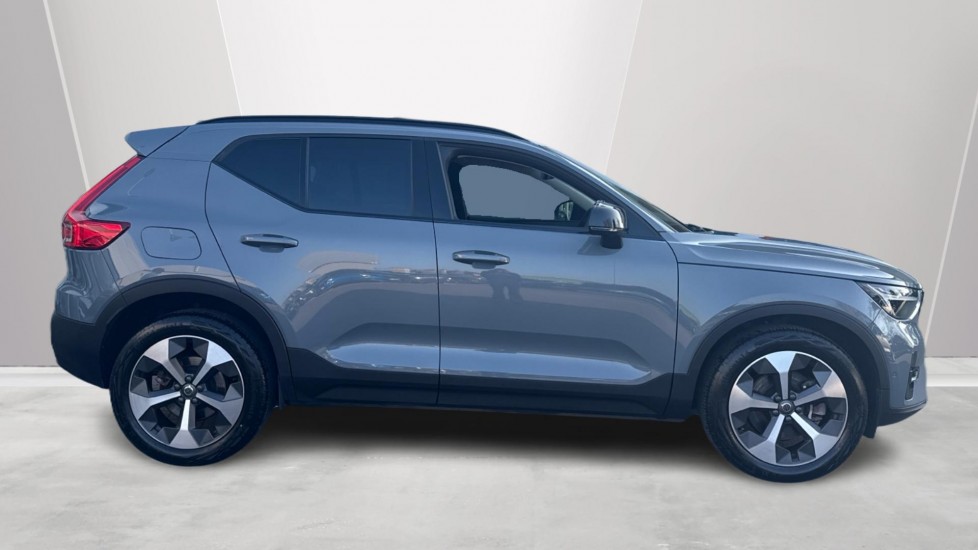 Used Volvo XC40 2022 for sale - 77795178: Photo 3