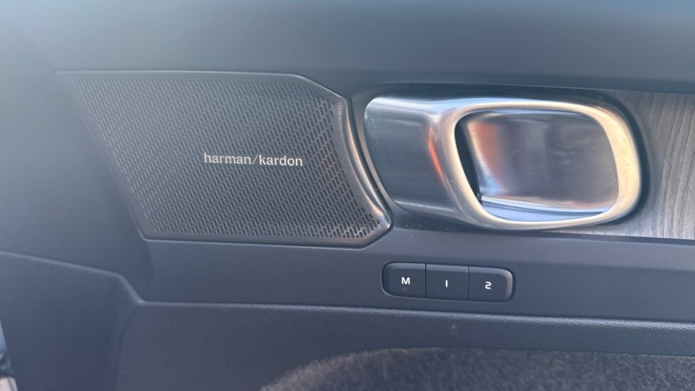 Used Volvo XC40 2022 for sale - 77795178: Photo 34