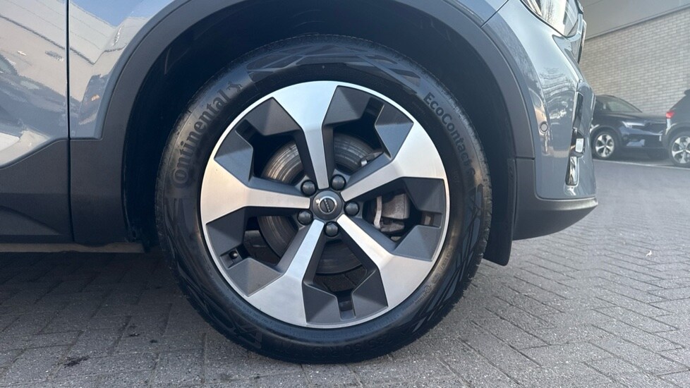 Used Volvo XC40 2022 for sale - 77795178: Photo 9