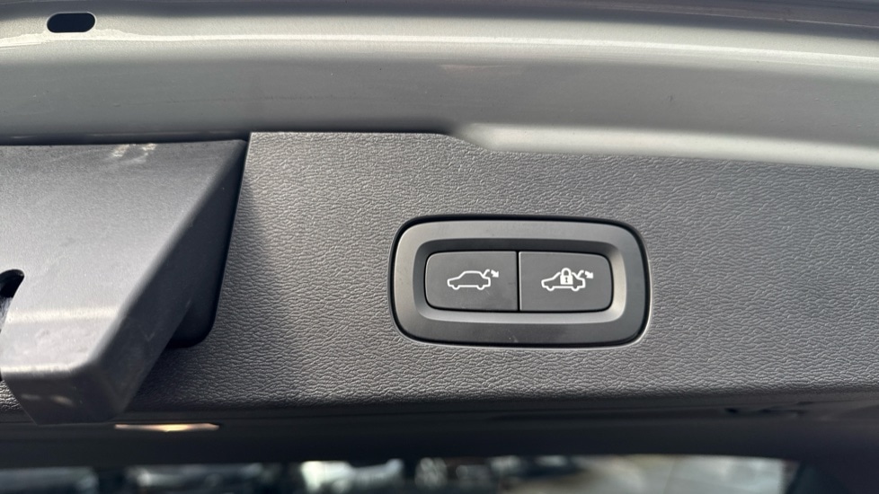 Used Volvo V60 2025 for sale - 77499563: Photo 19