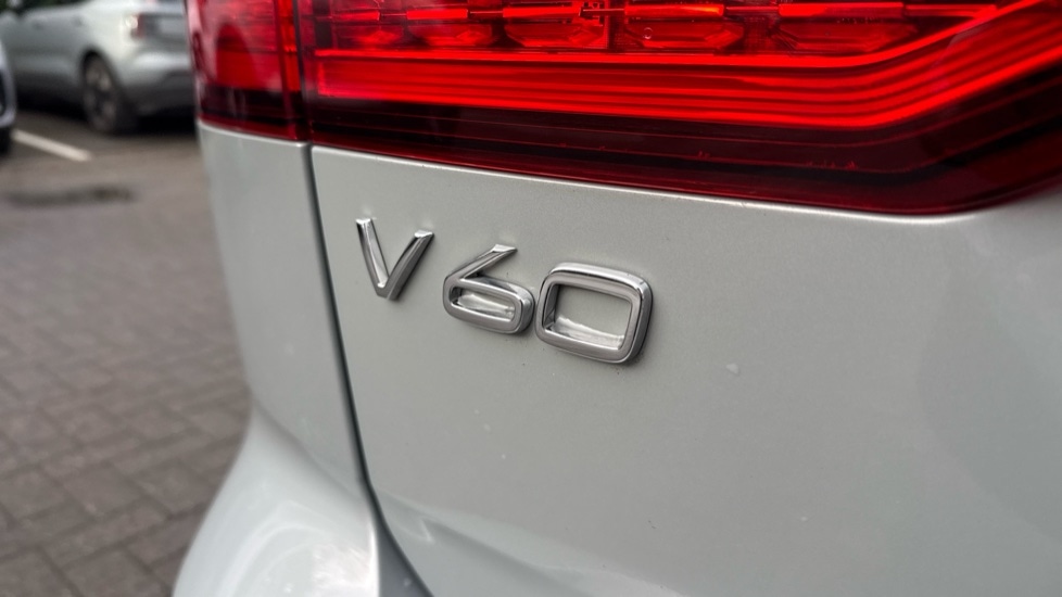 Used Volvo V60 2025 for sale - 77499563: Photo 22