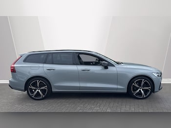 Used Volvo V60 2025 for sale - 77499563: Photo