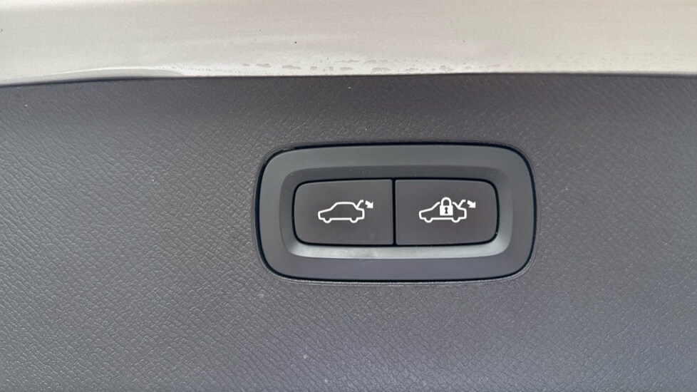 Used Volvo XC90 2020 for sale - 76091975: Photo 18